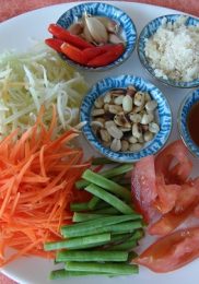 Ingrédients – Salade de Papaye verte (Som Tam)