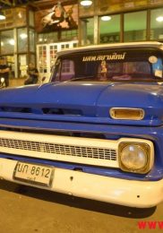 Visiter Talad Rot Fai Market à Bangkok 13-min