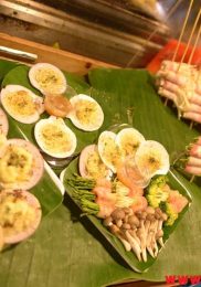 Visiter Talad Rot Fai Market à Bangkok 34-min