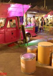 Visiter Neon Market à Bangkok – Marché de nuit 2-min