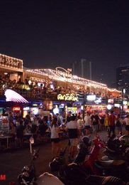 marché de ratchada 9