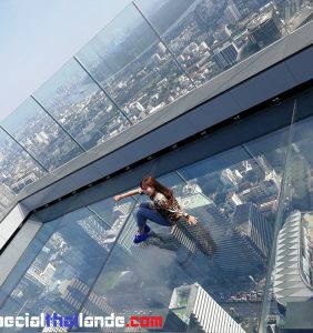 Mahanakhon SkyWalk Bangkok 5